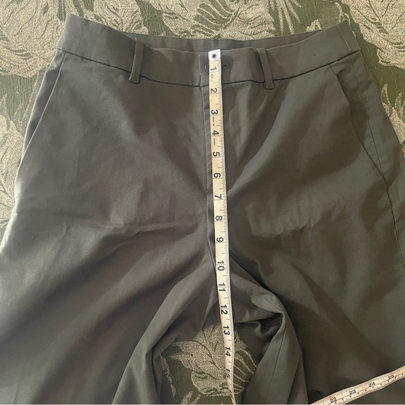 Green Wide-Leg Pants Uniqlo Womens Size 6 Medium - Picture 4 of 8